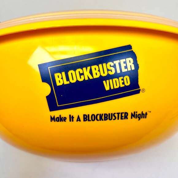 Vintage Tupperware BLOCKBUSTER VIDEO Bowl 12" Large Yellow Popcorn with Lid 90s - Picture 1 of 11
